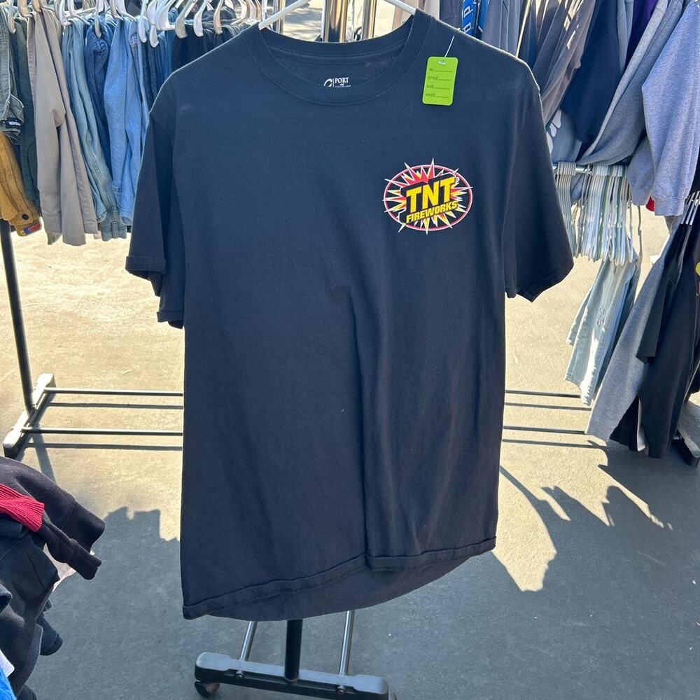 Tnt fireworks size medium